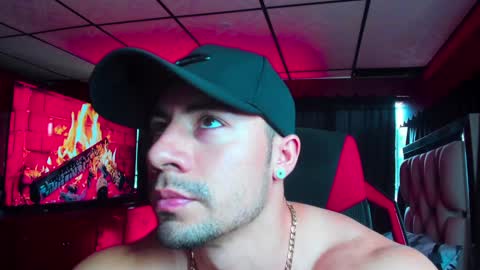 Snapshot of jhojanstrong_ chatting on February 6, 2025, 7:29 pm Jhojan Strong online show from February 6, 2025, 7:29 pm