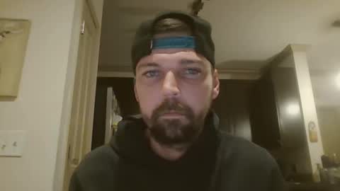 jholls online show from January 9, 2025, 10:31 am