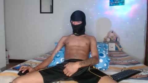 jhon_hot09 online show from December 4, 2025, 4:05 pm