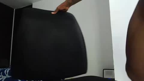 Jhon Tomson online show from September 28, 2025, 1:55 am