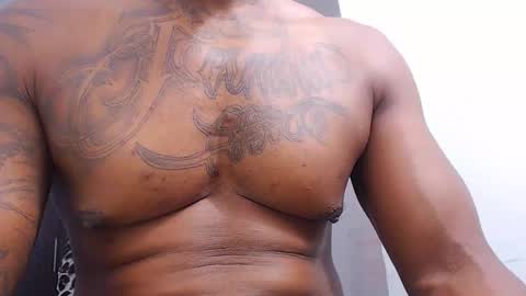 Jhon Tomson online show from November 2, 2025, 7:27 pm