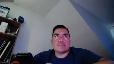 jhonatan_morales_s online show from May 29, 2026, 6:28 pm