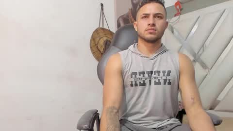 Snapshot of jhonny_flames7 chatting on January 20, 2025, 3:59 am jhonny online show from January 20, 2025, 3:59 am