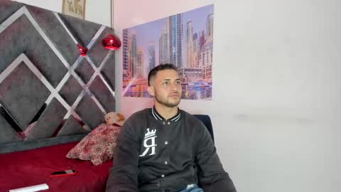 Snapshot of jhonny_flames7 chatting on February 12, 2026, 7:31 pm jhonny online show from February 12, 2026, 7:31 pm