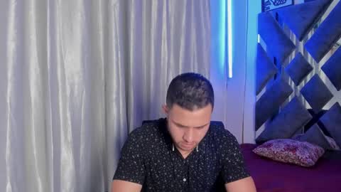 Snapshot of jhonny_flames7 chatting on February 14, 2026, 5:53 pm jhonny online show from February 14, 2026, 5:53 pm