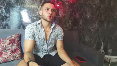 Snapshot of jhonny_flames7 chatting on February 26, 2026, 8:19 pm jhonny online show from February 26, 2026, 8:19 pm