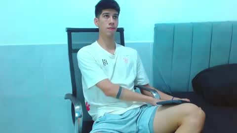 jhony_sex3 online show from December 23, 2025, 2:42 am