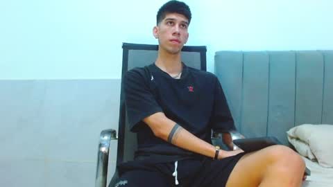 jhony_sex3 online show from March 31, 2026, 7:42 am