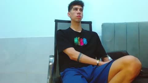 Snapshot of jhony_sex3 chatting on June 18, 2026, 7:30 am jhony_sex3 online show from June 18, 2026, 7:30 am
