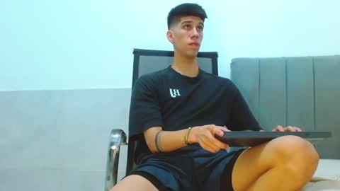 Snapshot of jhony_sex3 chatting on June 21, 2026, 7:22 am jhony_sex3 online show from June 21, 2026, 7:22 am