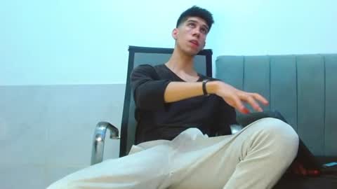 Snapshot of jhony_sex3 chatting on July 9, 2026, 7:12 am jhony_sex3 online show from July 9, 2026, 7:12 am