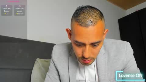 Jhony Alzate online show from February 7, 2026, 3:43 am