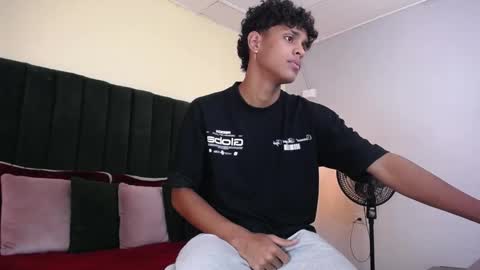 jhos online show from February 11, 2026, 1:38 pm