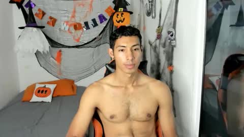 jhosep_hamilton online show from October 23, 2025, 7:12 pm