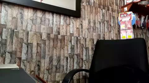 Snapshot of jhosuamoore chatting on November 29, 2025, 2:09 pm Jhosuamoore online show from November 29, 2025, 2:09 pm