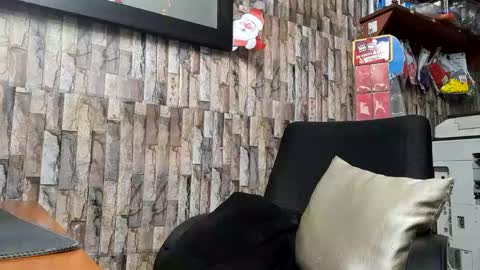 Jhosuamoore  online show from January 9, 2026, 12:24 am