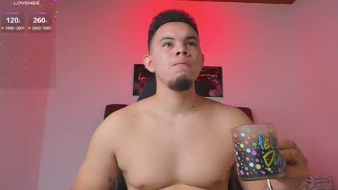 Jhonatan80  online show from November 1, 2025, 7:10 am