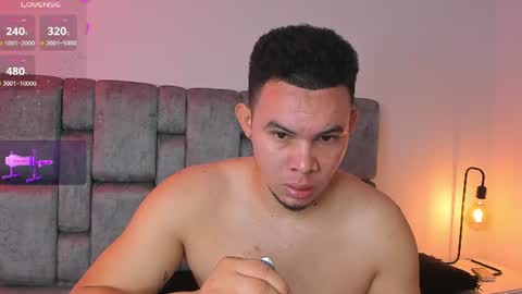 Snapshot of jhotta_foxx chatting on June 25, 2026, 9:03 am Jhonatan80 online show from June 25, 2026, 9:03 am