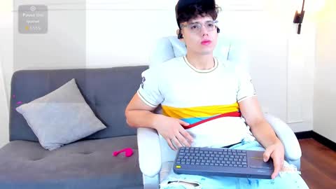 Snapshot of jhoumod_21 chatting on October 2, 2025, 10:33 am jhoumod_21 online show from October 2, 2025, 10:33 am