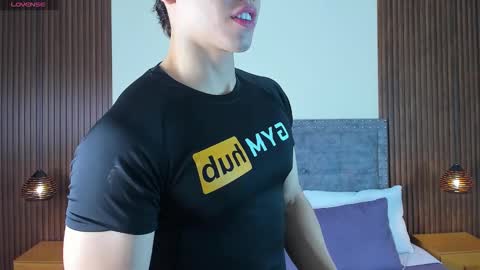 Snapshot of jhoumod_21 chatting on November 5, 2025, 3:39 am jhoumod_21 online show from November 5, 2025, 3:39 am