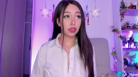 Ji  online show from September 18, 2025, 10:34 pm