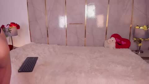 Jiggly online show from February 1, 2026, 5:39 am