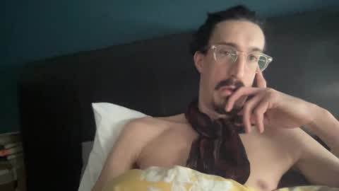 Snapshot of jiggz1986 chatting on February 15, 2025, 11:50 am Jigz1986 online show from February 15, 2025, 11:50 am