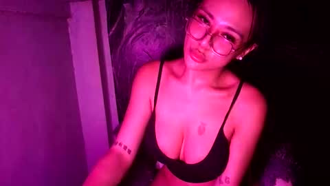 jillian_fuckdoll online show from May 19, 2026, 6:25 pm