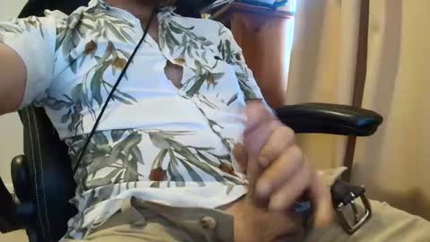 jim74122 online show from February 16, 2026, 11:23 pm