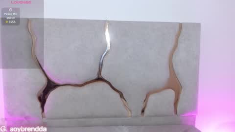 Hi Im Jim online show from October 19, 2025, 3:18 am