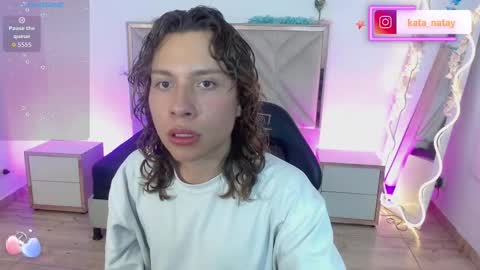 Hi Im Jim online show from November 9, 2025, 8:07 pm