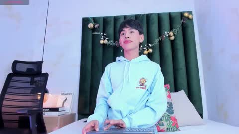 Jim  online show from December 19, 2025, 12:45 pm