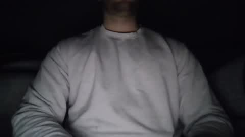 Snapshot of jimbone97 chatting on December 4, 2024, 9:46 pm jimbone97 online show from December 4, 2024, 9:46 pm