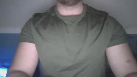 Snapshot of jimbone97 chatting on December 19, 2024, 10:32 pm jimbone97 online show from December 19, 2024, 10:32 pm