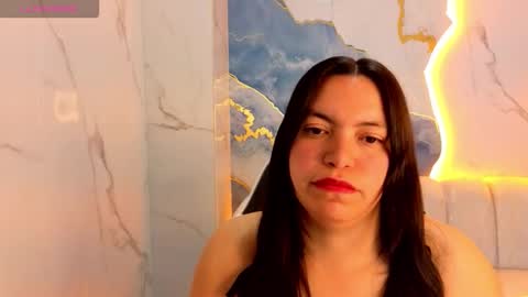 Snapshot of jimena_tx chatting on November 18, 2025, 8:46 pm Online 800 to 1400 online show from November 18, 2025, 8:46 pm