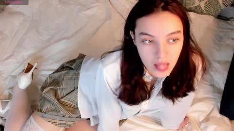 Snapshot of jimenachan chatting on January 22, 2025, 4:55 pm Alla online show from January 22, 2025, 4:55 pm