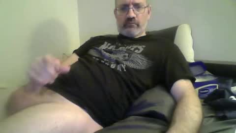 Snapshot of jimmielove2046 chatting on January 15, 2025, 4:25 am jimmielove2046 online show from January 15, 2025, 4:25 am