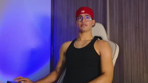 Snapshot of jimmy_leeh_ chatting on October 1, 2025, 11:55 pm Jimmy Leeh online show from October 1, 2025, 11:55 pm