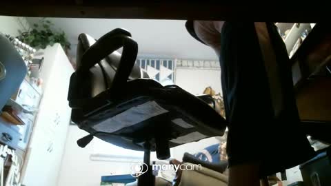Snapshot of jimsundies chatting on December 8, 2024, 2:30 pm jimwellhung online show from December 8, 2024, 2:30 pm
