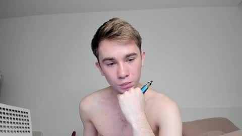 jimyti_bad_boy online show from January 22, 2025, 8:07 am
