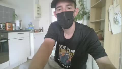 jin16000 online show from September 27, 2025, 2:22 pm