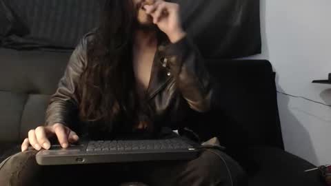 jin_woosex online show from November 15, 2025, 11:43 pm