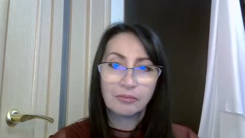 jinaluv online show from May 9, 2026, 12:10 pm