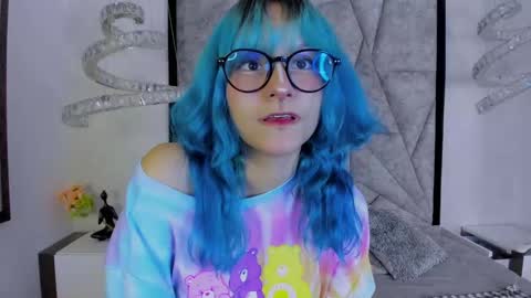    Indigo  online show from November 17, 2025, 12:22 pm