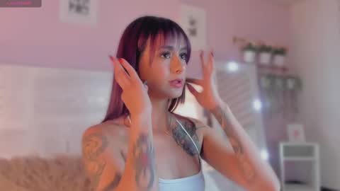 Snapshot of jinx_dh chatting on October 3, 2025, 2:14 pm Jinx online show from October 3, 2025, 2:14 pm