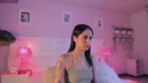 Jinx  online show from December 22, 2025, 2:58 pm