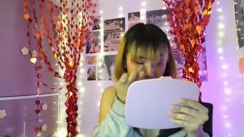 Minaa  online show from February 21, 2026, 12:44 am