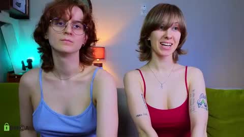 Hey Guys We are Julia ginger  Tina brunette online show from April 3, 2026, 7:01 pm