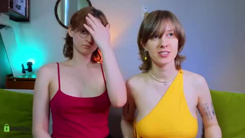 Hey Guys We are Julia ginger  Tina brunette online show from April 17, 2026, 4:10 pm