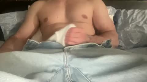 jjackson_14 online show from February 26, 2025, 6:15 am